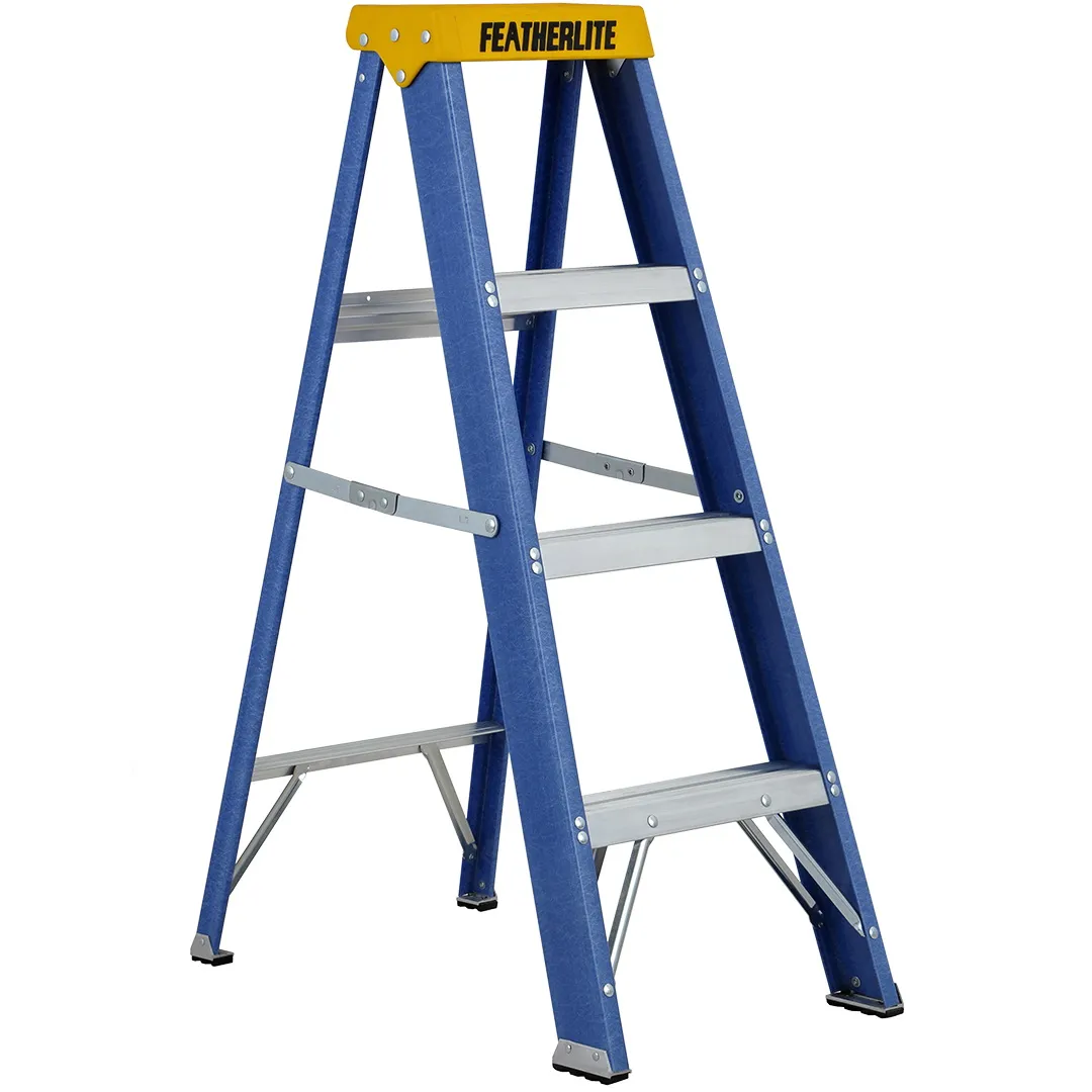 FEATHERLITE FEATHERLITE 6400 Extra-Heavy Duty Fiberglass Step Ladders FEATHERLITE FEATHERLITE 6400 Extra-Heavy Duty Fiberglass Step Ladders
