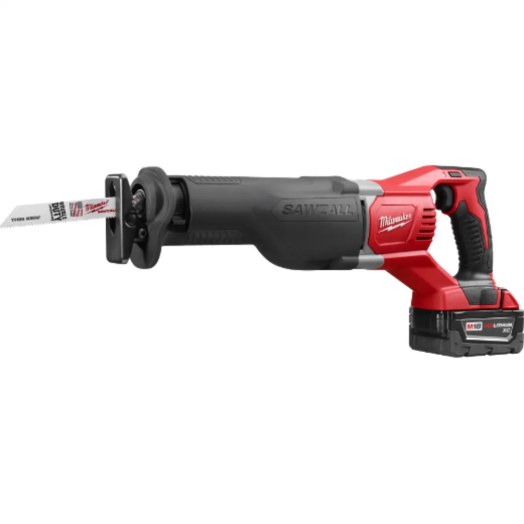 MILWAUKEE MILWAUKEE M18 SAWZALL Cordless Recip Saw Kit MILWAUKEE MILWAUKEE M18 SAWZALL Cordless Recip Saw Kit