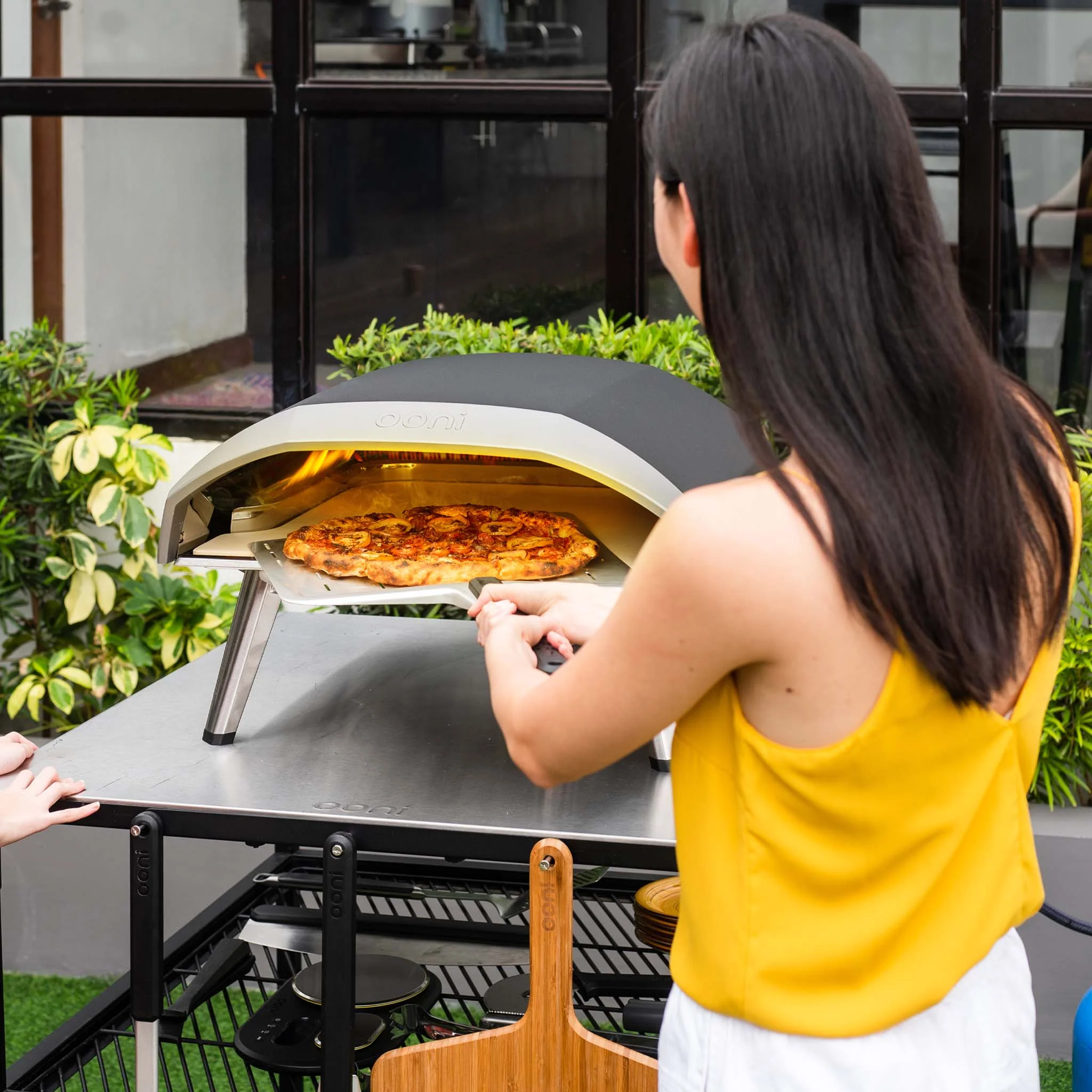 OONI Koda 16 Portable Gas Pizza Oven - Propane or Natural Gas | Shop Ovens