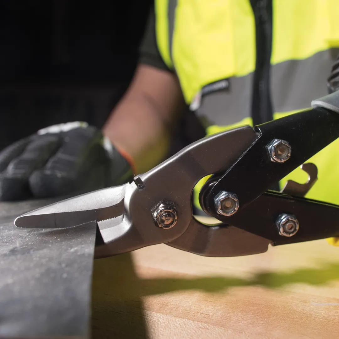 KLEIN TOOLS KLEIN TOOLS Aviation Snips With Wire Cutter - Left KLEIN TOOLS KLEIN TOOLS Aviation Snips With Wire Cutter - Left